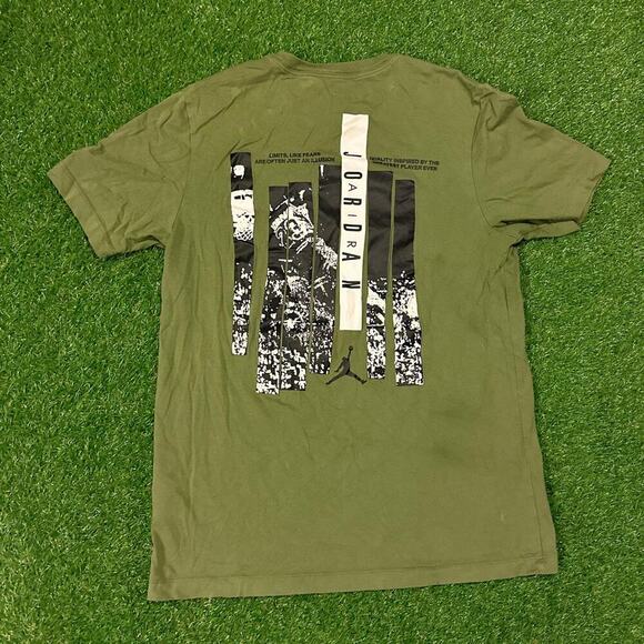 Jordan Graphic T-Shirt - Picture 5 of 5